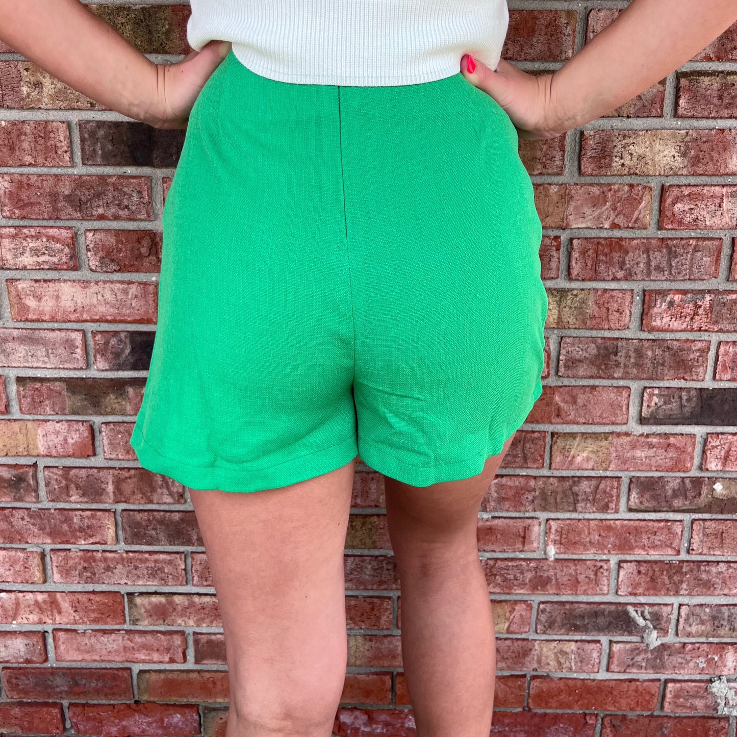 GREEN SKORT WITH PLEATED DETAIL